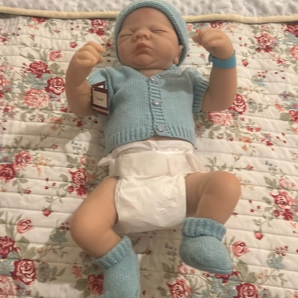 Blue Knit Baby Doll with Accessories - Picture 1 of 3